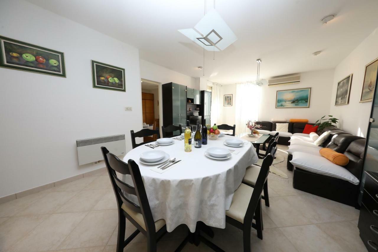 Apartment Riva Zadar Exterior photo